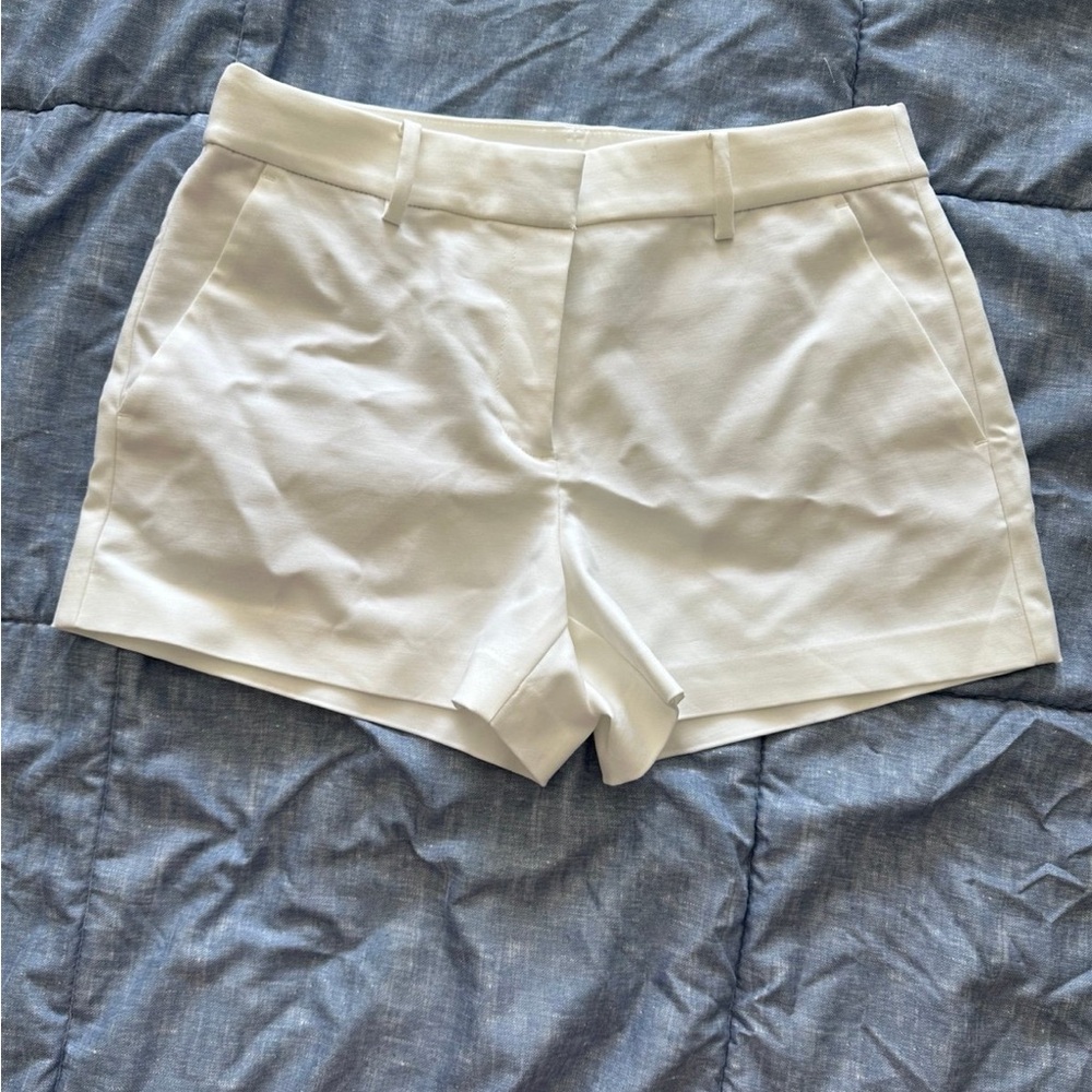 LOFT white The Riviera Short mid rise new with tags NWT size 6